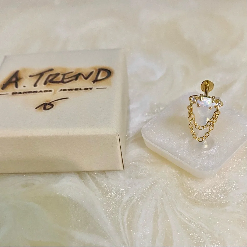 Gold S925 and Opal Chain cartilage Earring